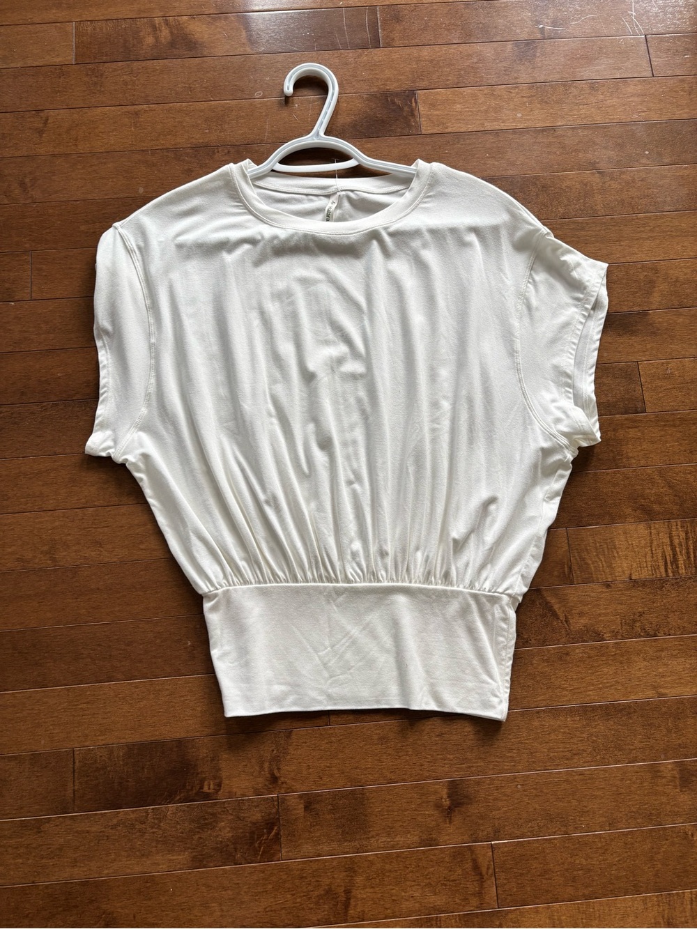 HALARA Cream Dolman Sleeve Cinched Waist Top